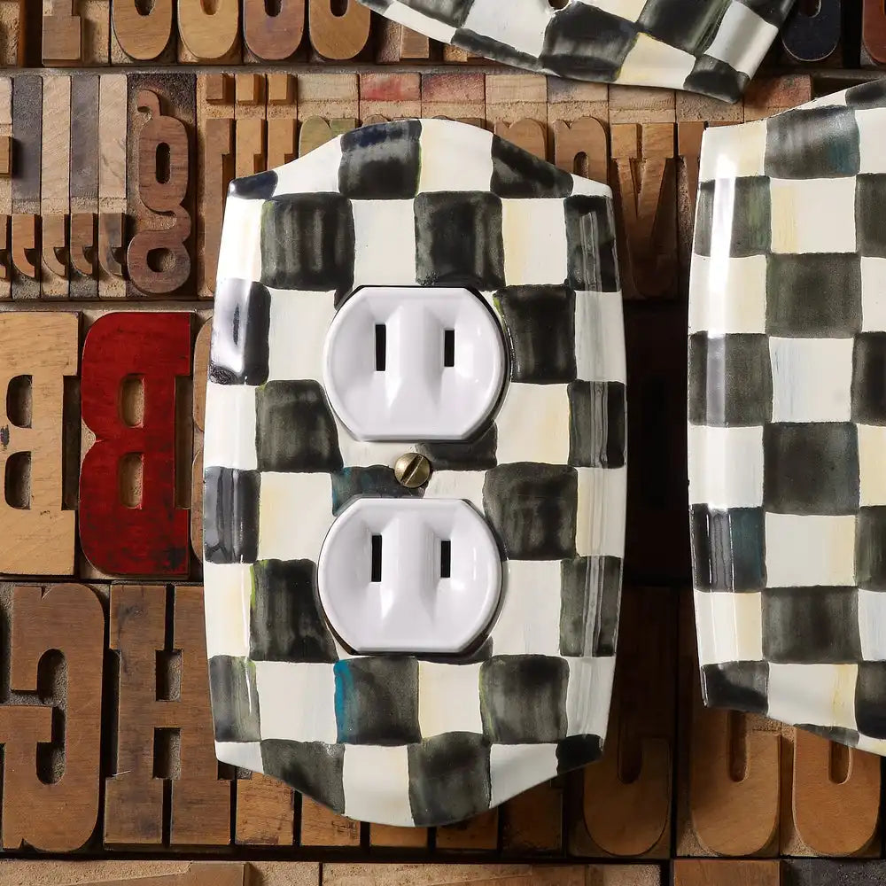 Courtly Check Double Outlet Cover