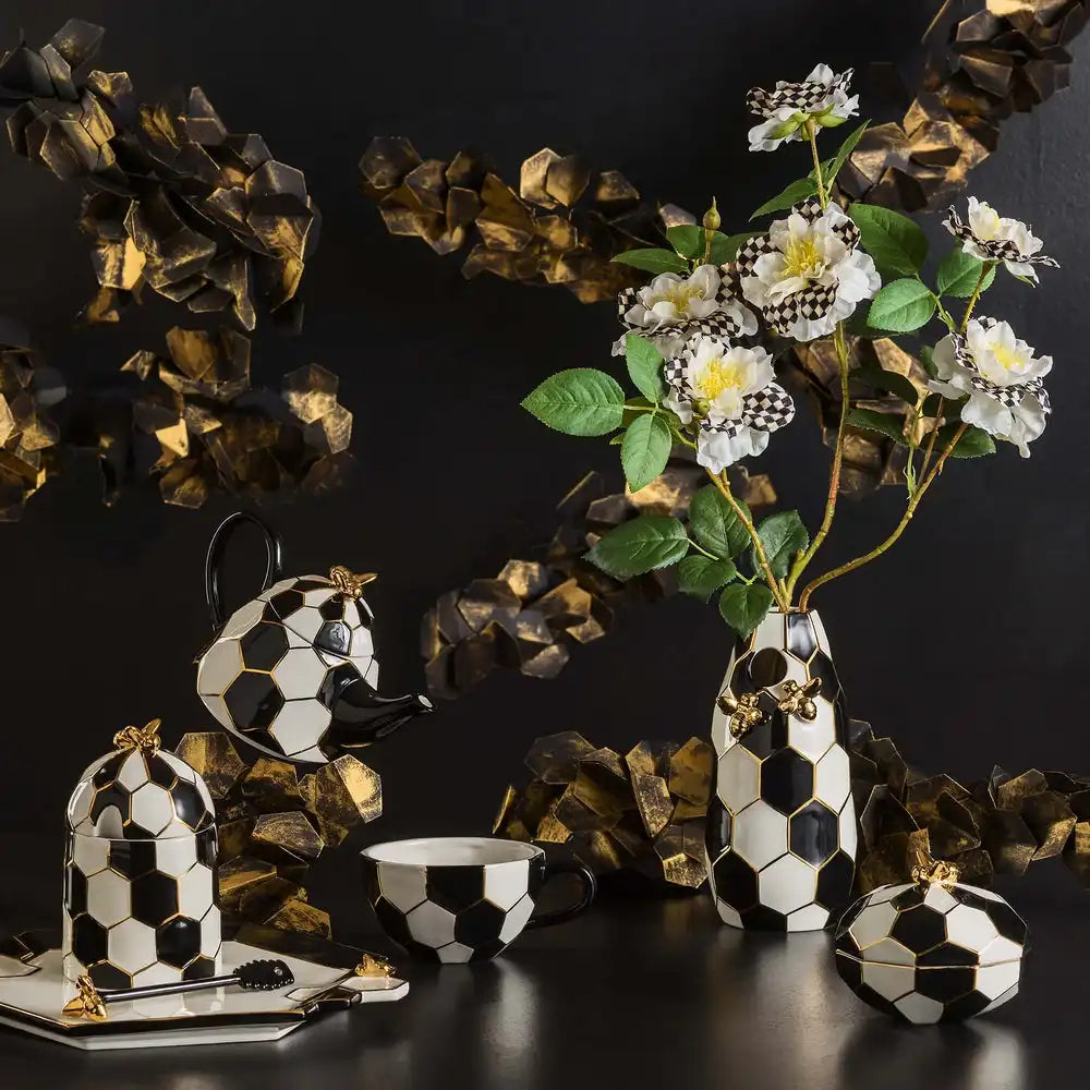 Queen Bee Honey Pot